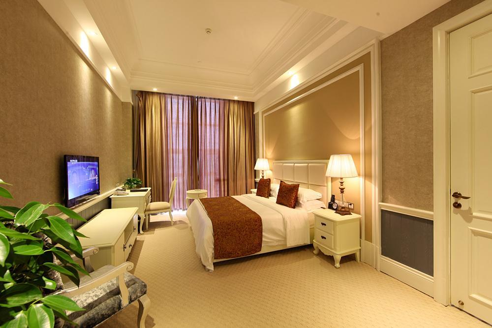 Blue Sky Hotel Yantai Exterior photo
